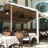 Pápa Hotel Arany Griff, hangulatos terasz a belső udvaron