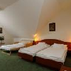 Hotel Gastland M0 - háromágyas szoba - Olcsó szálloda Szigetszentmiklóson